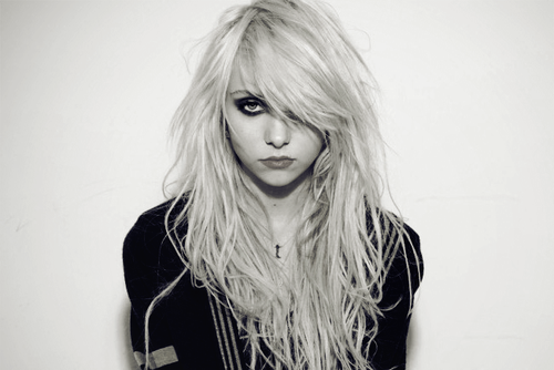 Ophelia Ficha  The+Pretty+Reckless+taylor+momsen++the+pretty+reck