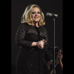 Adele cantando